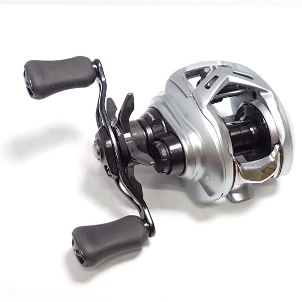 ２２アルファスＳＶ ＴＷ ８．１左